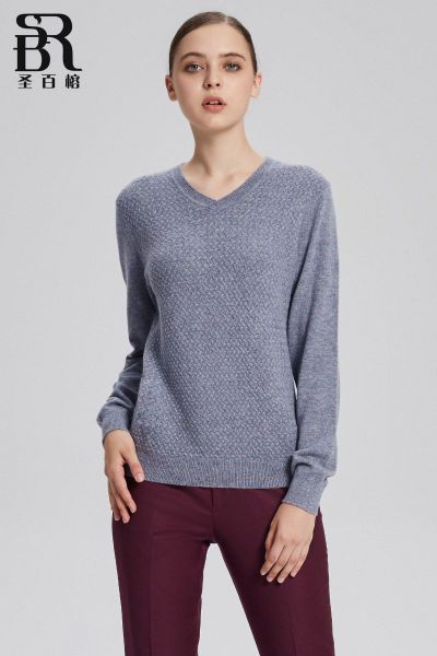 浅灰色女士v领羊绒套头衫 11273新品 95%羊绒,5%羊毛 ￥1380.00