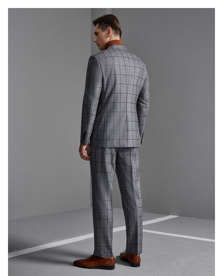 灰色平驳领格纹经典商务西服两件套
