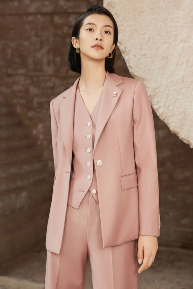 Dusty‑Rose Three‑Piece Suit